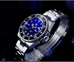 San Martin SN084-G diver on bracelet