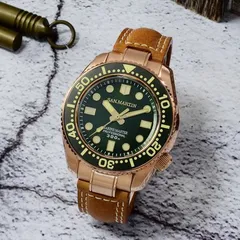 San Martin SN038-Q with green dial without date window