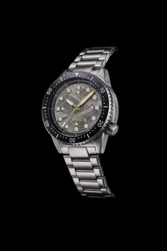 Zelos Great White 1000m in steel, meteorite dial, black ceramic bezel, on steel bracelet