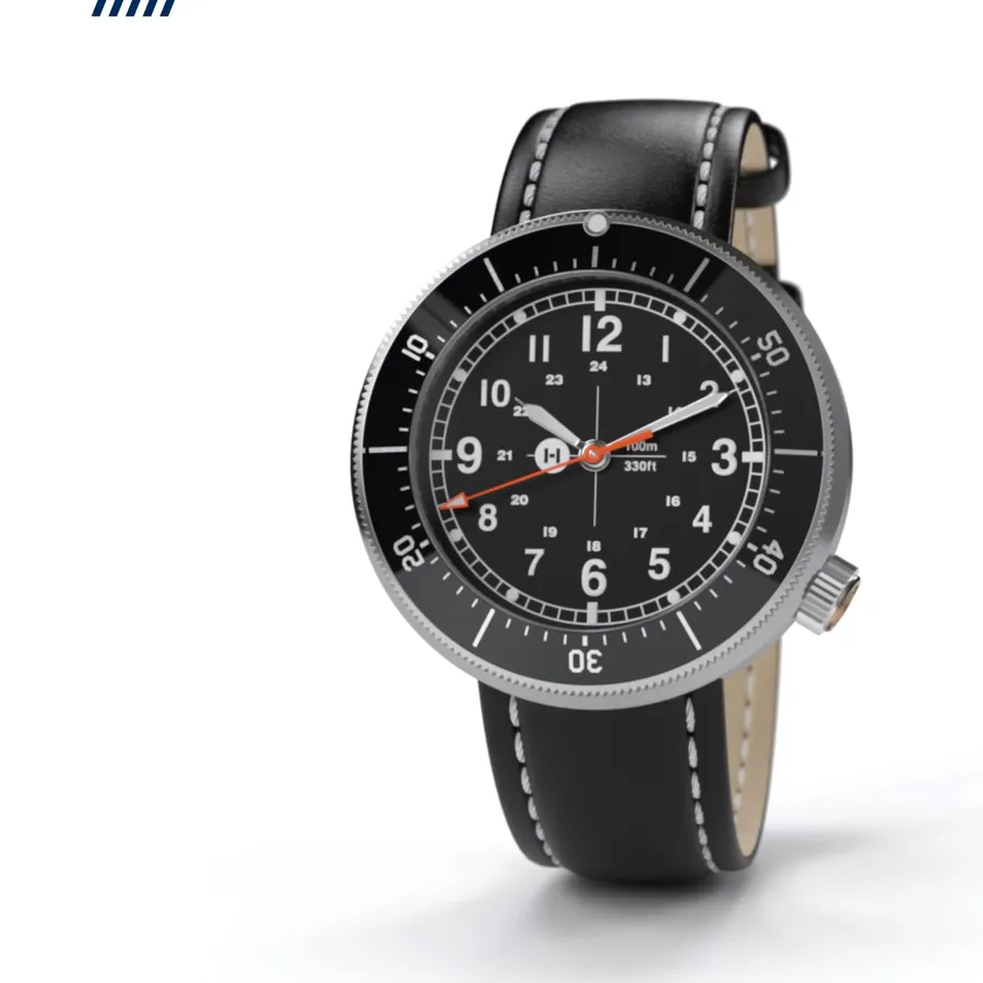 Hemel Roger That, black dial with 24-hour inner track, rotating bezel, on black leather strap