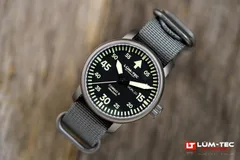 Lüm-Tec Combat B68, angled view