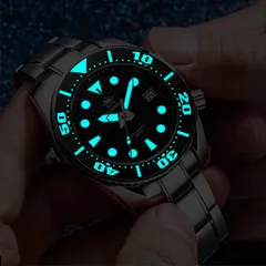 Addiesdive H10 in the dark, markers, hands and the full bezel scale glowing