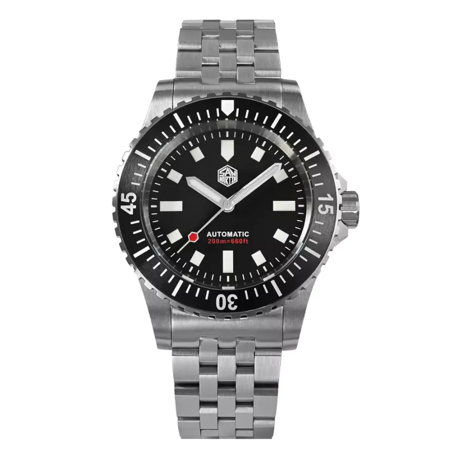 San Martin SN012-G with matte black dial and black bezel on five-link bracelet