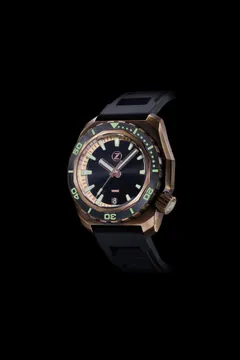 Zelos Hammerhead 1000m Diver in bronze, black dial, black ceramic bezel with green outer ring
