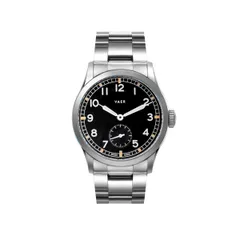 Vaer A12 Dirty Dozen 36mm on steel bracelet