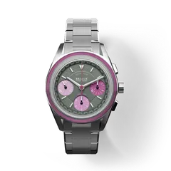 Bravur Grand Tour Sprinter with purple bezel inlay on the integrated steel bracelet