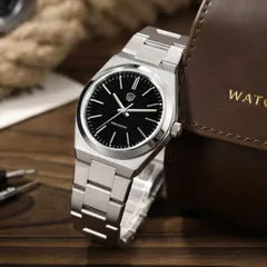 Watchdives WD0012 with black enamel dial