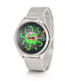 Mr Jones Monster Melter 3000, three-quarter view of the short-lug steel case