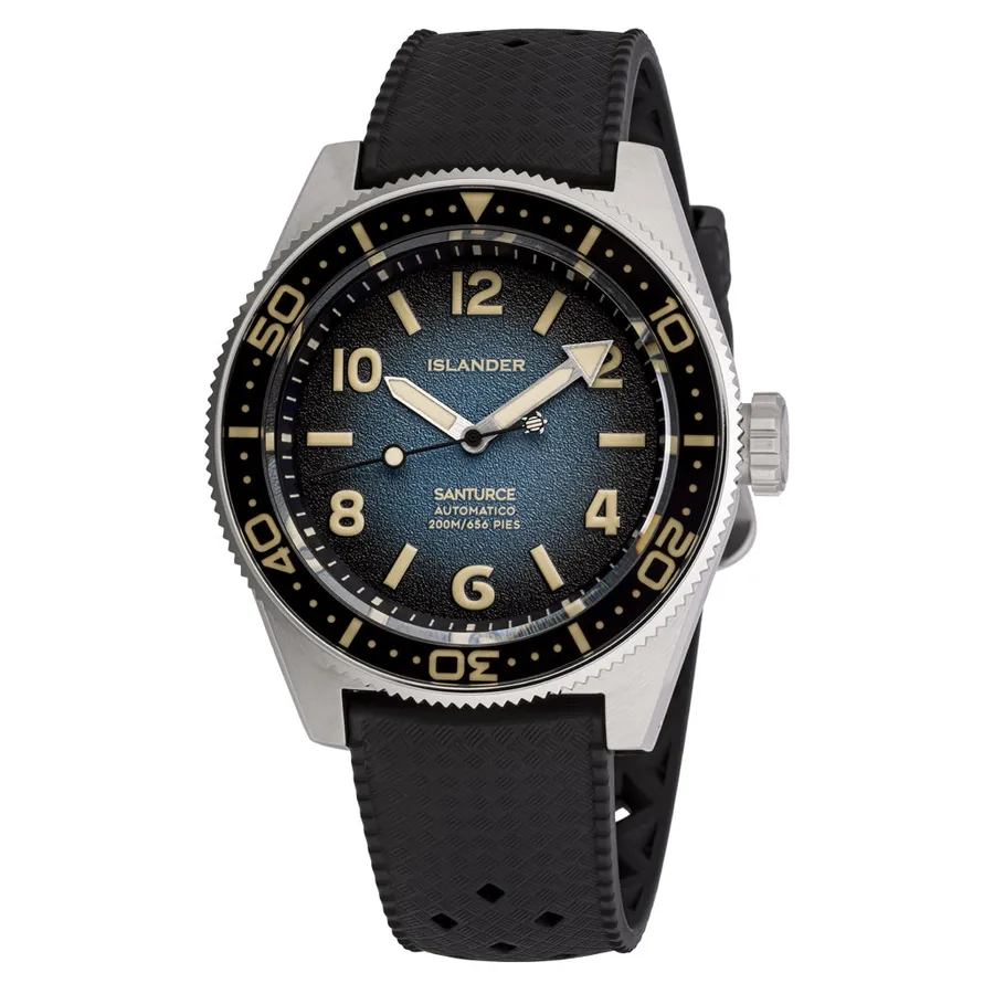 Islander x Santurce Tortuga with pebbled blue gradient dial, vintage lume Arabic numerals and black sapphire dive bezel on black rubber strap