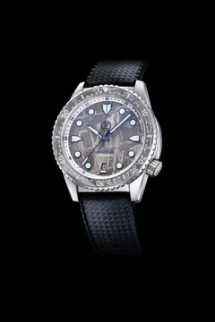 Zelos Mako V3 300m in steel, meteorite dial and bezel with blued hands, on tropic rubber strap