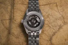 DuFrane Littlefield GMT, Sellita SW330-2 through the sapphire caseback