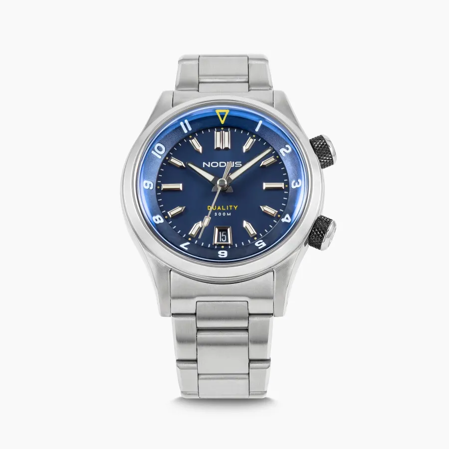 Nodus Duality II Drift Blue, 12-hour internal bezel, on three-link bracelet