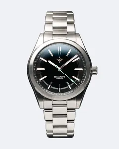 Beaucroft Element with glossy black lacquer dial on steel bracelet