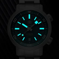Addiesdive AD2541 lume shot, hands and markers glowing blue