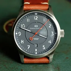 Oak & Oscar Burnham, dial close-up