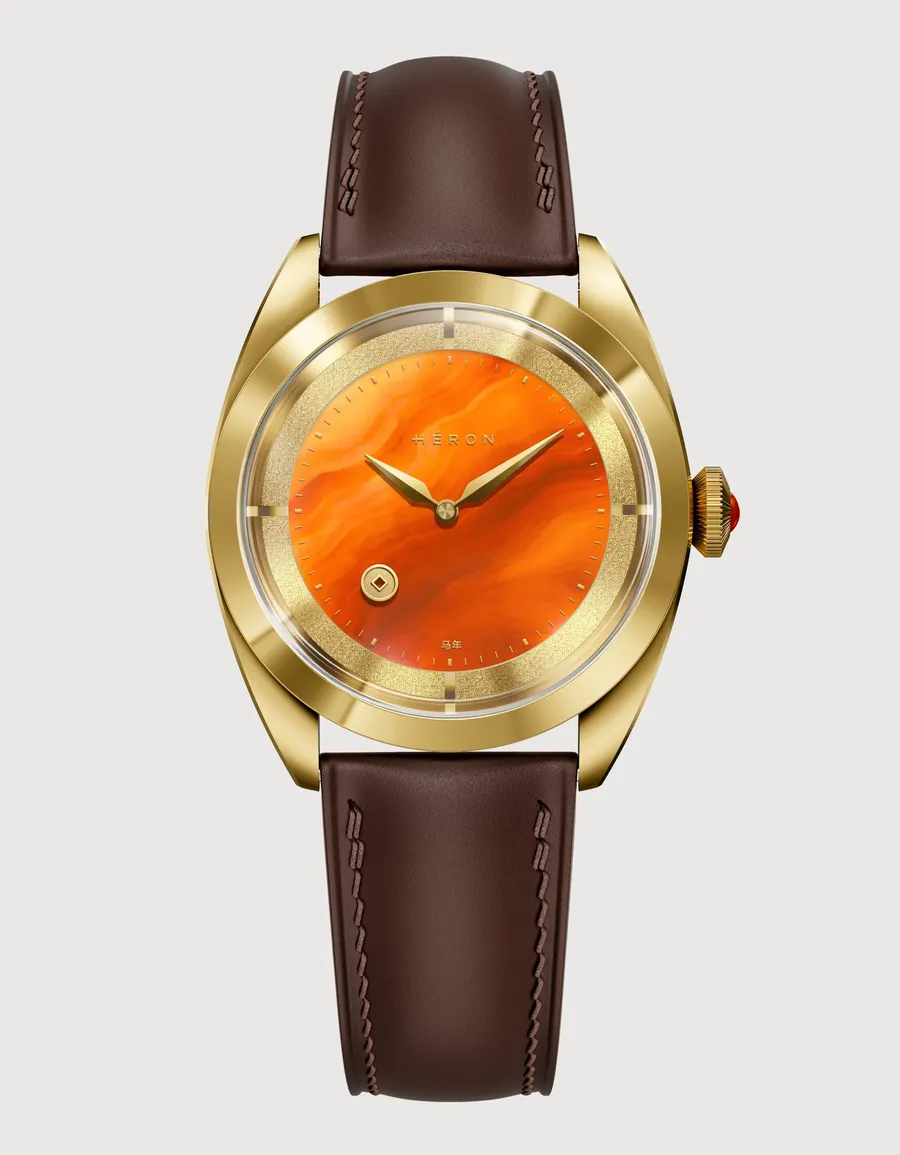 Héron Mirabel Firehorse, agate stone dial in gold PVD case