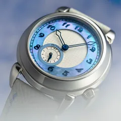 Feynman One Galaxy Nacre, mother-of-pearl outer dial with guilloché centre