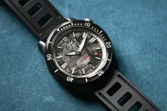 Tsao Baltimore Steel Torsk-Diver Meteorite DLC on the rubber strap