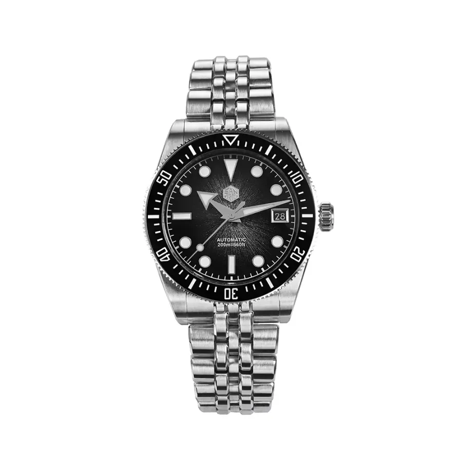 San Martin SN0148-GX 37.5mm with gradient black dial, black ceramic bezel and arrow hands on five-link bracelet