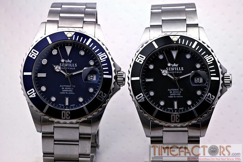 Timefactors Sewills Professional Diver PRS-44 in blue and black, side by side on oyster bracelets