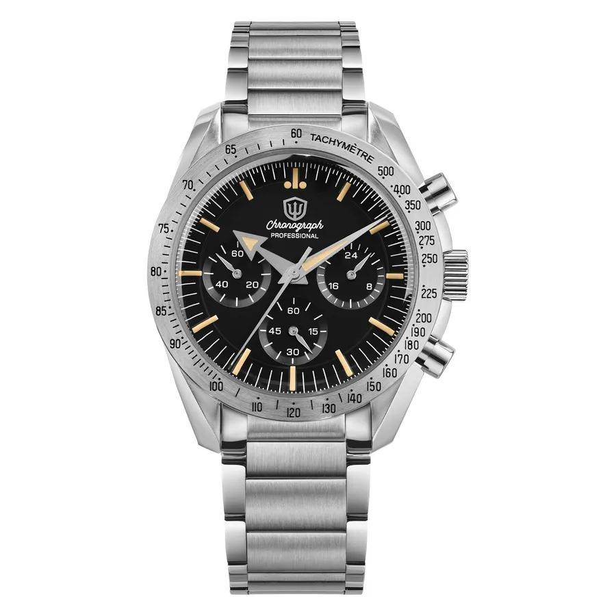 Watchdives WD1863A with vintage black dial and steel tachymeter bezel on the three-link bracelet