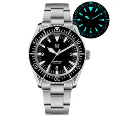 Watchdives WD1967Q with black dial and Watchdives logo