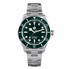 San Martin SN008-G with matte green dial and green bezel on bracelet