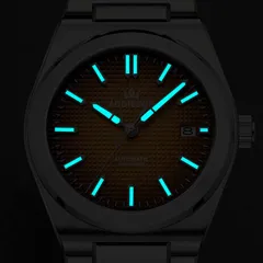 AddiesKIN K004 lume shot, hands and indices glowing blue
