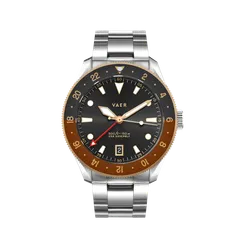 Vaer G2 Meridian Rootbeer GMT 39mm on steel bracelet