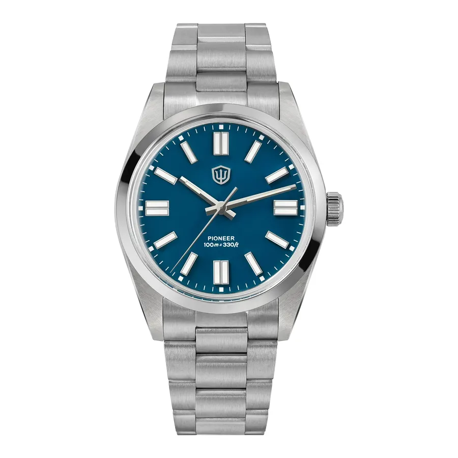 Watchdives WD1016B with enamel petrol blue baton-marker dial on the oyster-style bracelet