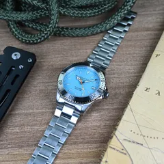 Aquatico Dolphin with Tiffany blue dial