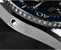 San Martin SN0036-C case side with helium escape valve