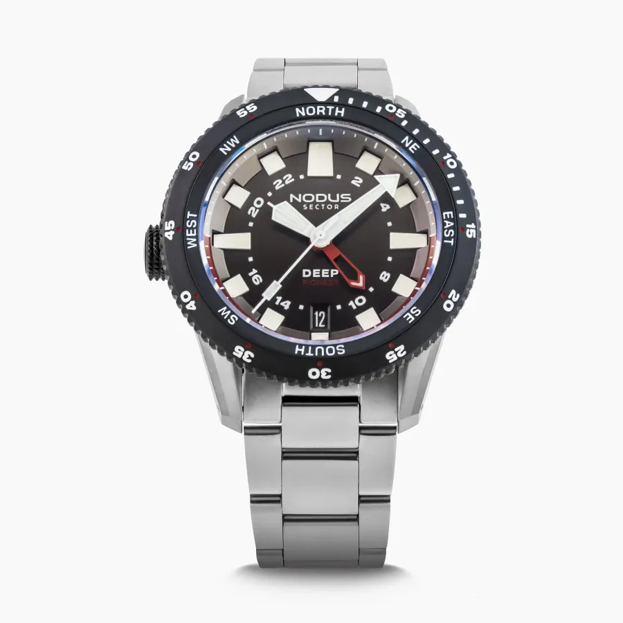 Nodus Sector Deep Pioneer Forge, black dial with GMT hand, compass bezel, on three-link bracelet