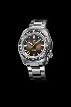 Zelos Hammerhead V3 300m in steel, dark brown fumé dial, ceramic bezel