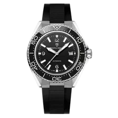 Pagani Design PD-YS034 with black dial and bezel on black rubber strap