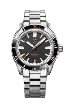 Zelos Swordfish 40mm SS Black, matte black dial, black lumed bezel, on bracelet