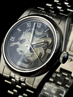 Cincinnati Watch Company Silver Beauty, three-quarter view