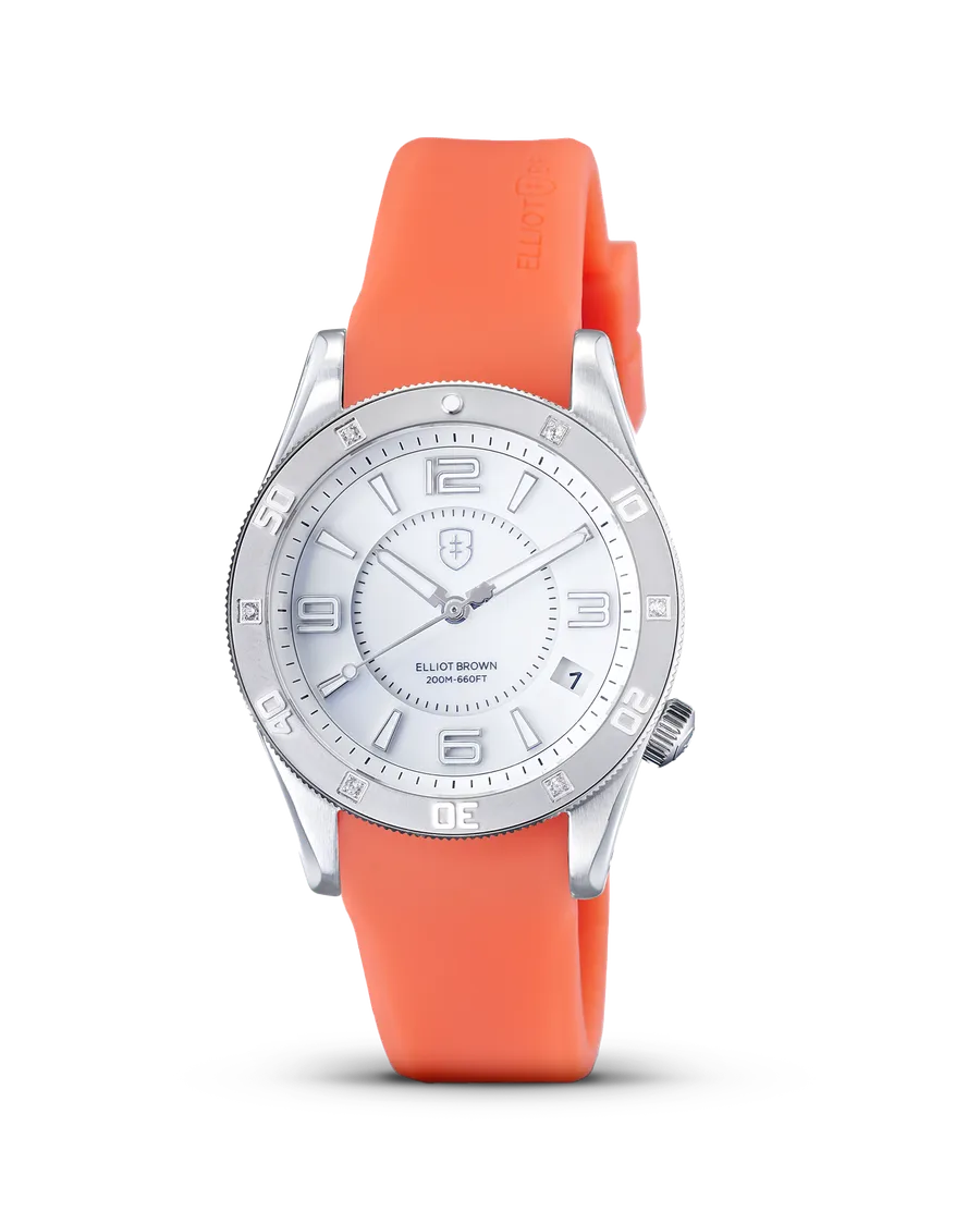 Elliot Brown Bloxworth Hali White