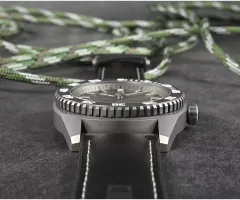 San Martin SN027-T3 case profile on leather strap