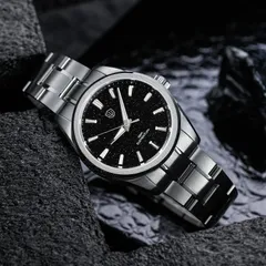 Watchdives WD0022 Elementum with black aventurine dial