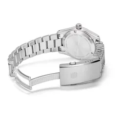 Traska Commuter 34 solid caseback and bracelet with micro-adjust holes in the clasp