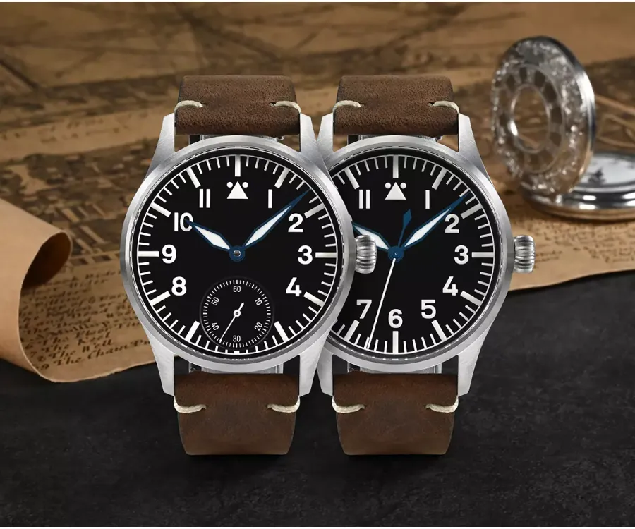 San Martin SN0117-G steel pilot watches, ST3621 small-seconds dial (left) and NH35 centre-seconds dial (right) on brown leather straps