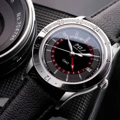 Kurono Tokyo GMT 1 dial and 24-hour bezel