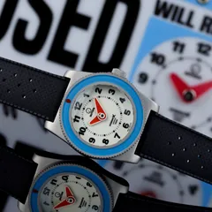 Isotope HydriumX Will Return, white dial, light blue bezel