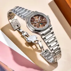 Pagani Design PD-1786 with brown dial showing the butterfly clasp
