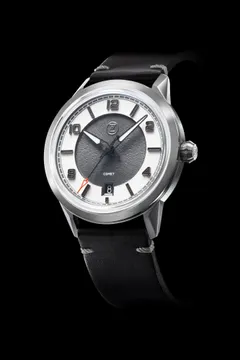 Zelos Comet 39mm (2022) Tuxedo, dark grey and white sector dial