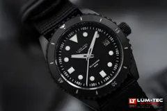 Lüm-Tec Solar Marine 6, black dial with date at 4:30