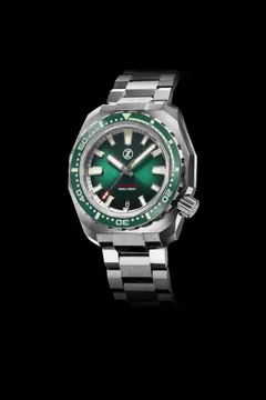 Zelos Hammerhead V3 300m in steel, green fumé dial, green ceramic bezel