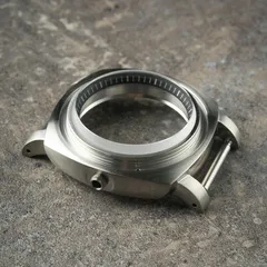 Raven Custom 42mm GMT, empty cushion case, profile