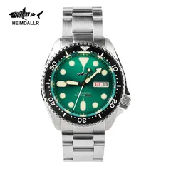 Heimdallr SKX007 with sunburst green dial on 3-link bracelet